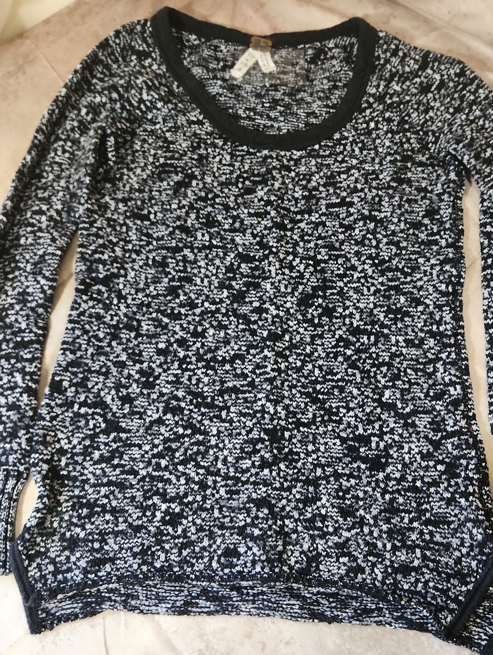 Women’s Black and White Marled Long Sleeve Sweater
